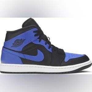 Air Jordan 1 Mid ‘Hyper Royal’